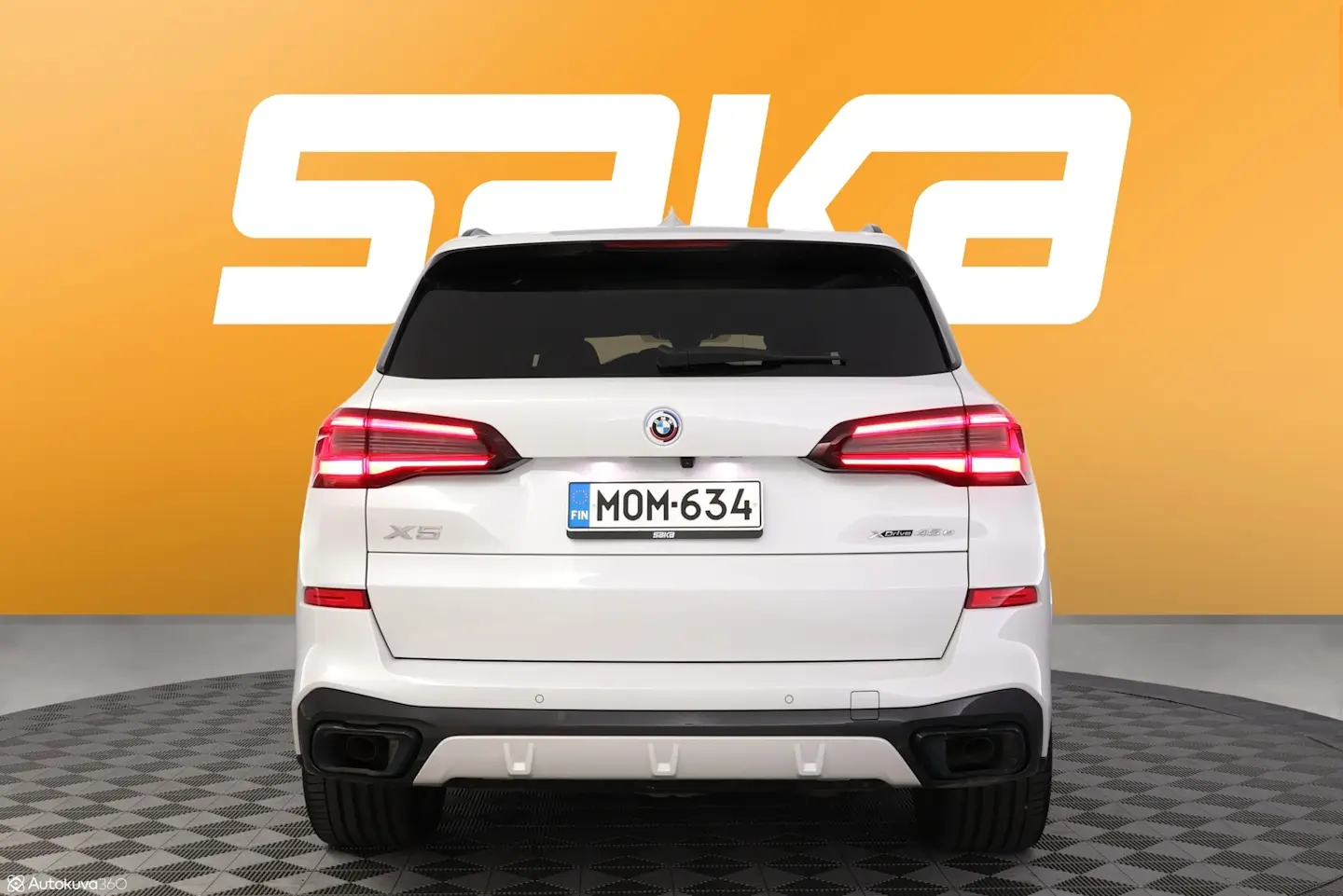 Car Image - 41DpKhKT2C0fRKmlbE1tGA