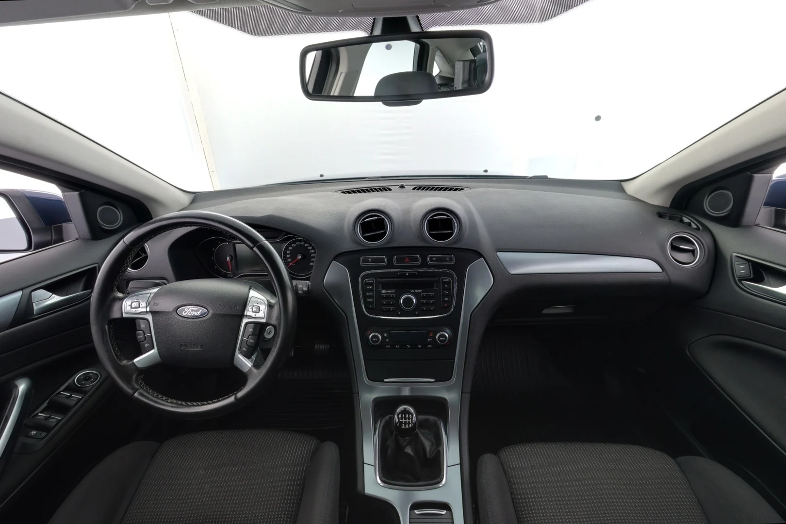 Car Image - 43P0NgehOPdwyfXstAv9W7