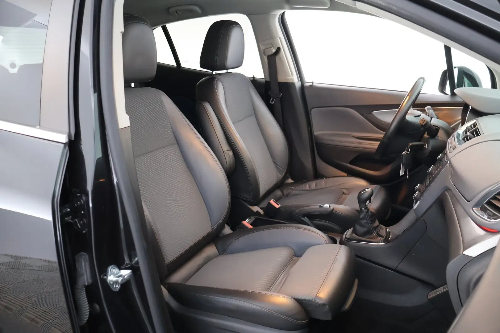 Car Image - 3VrS3OT2Y0AsPFZ7vLTl0u
