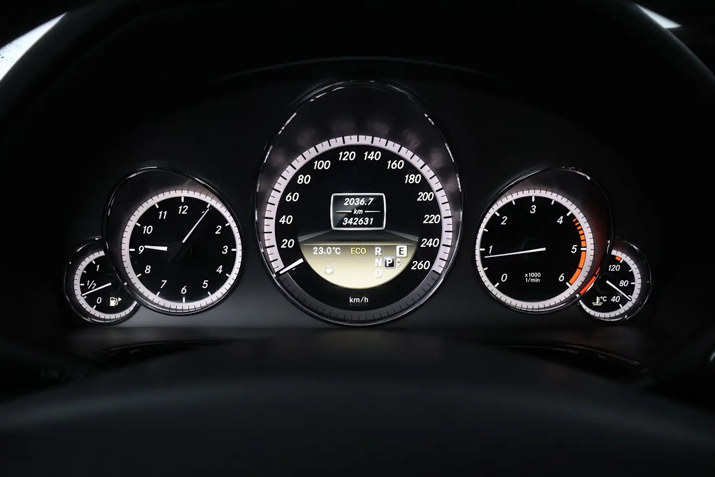 Car Image - 5M5KzdrU7aPhcvEv6EBpM8