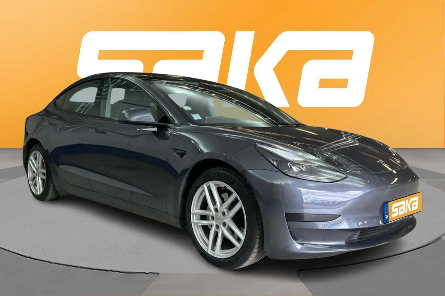 Car Image - 1wbLB1pNCDXUfGdJWfifCt