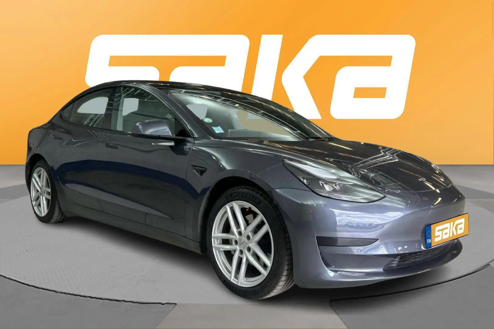 Car Image - 1wbLB1pNCDXUfGdJWfifCt