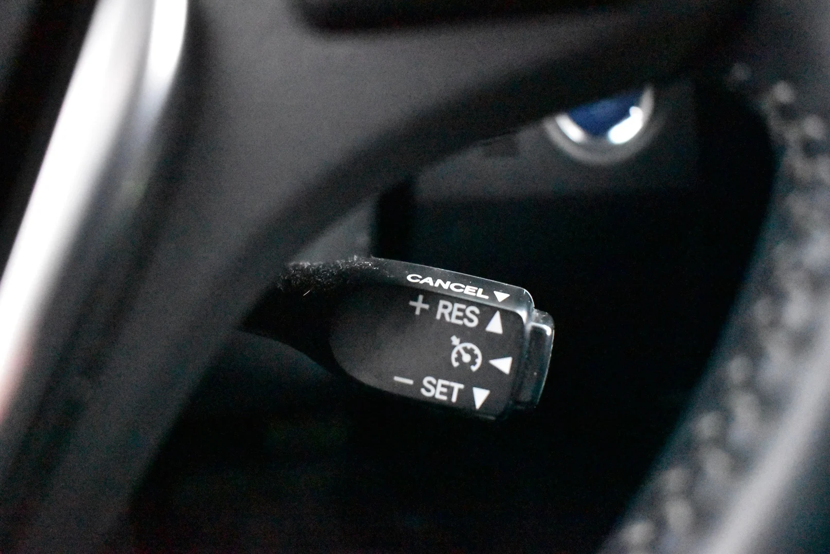 Car Image - 6J1qJP6wKY0nsAQsYByx4y