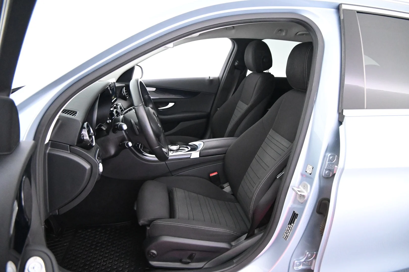 Car Image - ogRHLvv1UQFW4B7LPhD67
