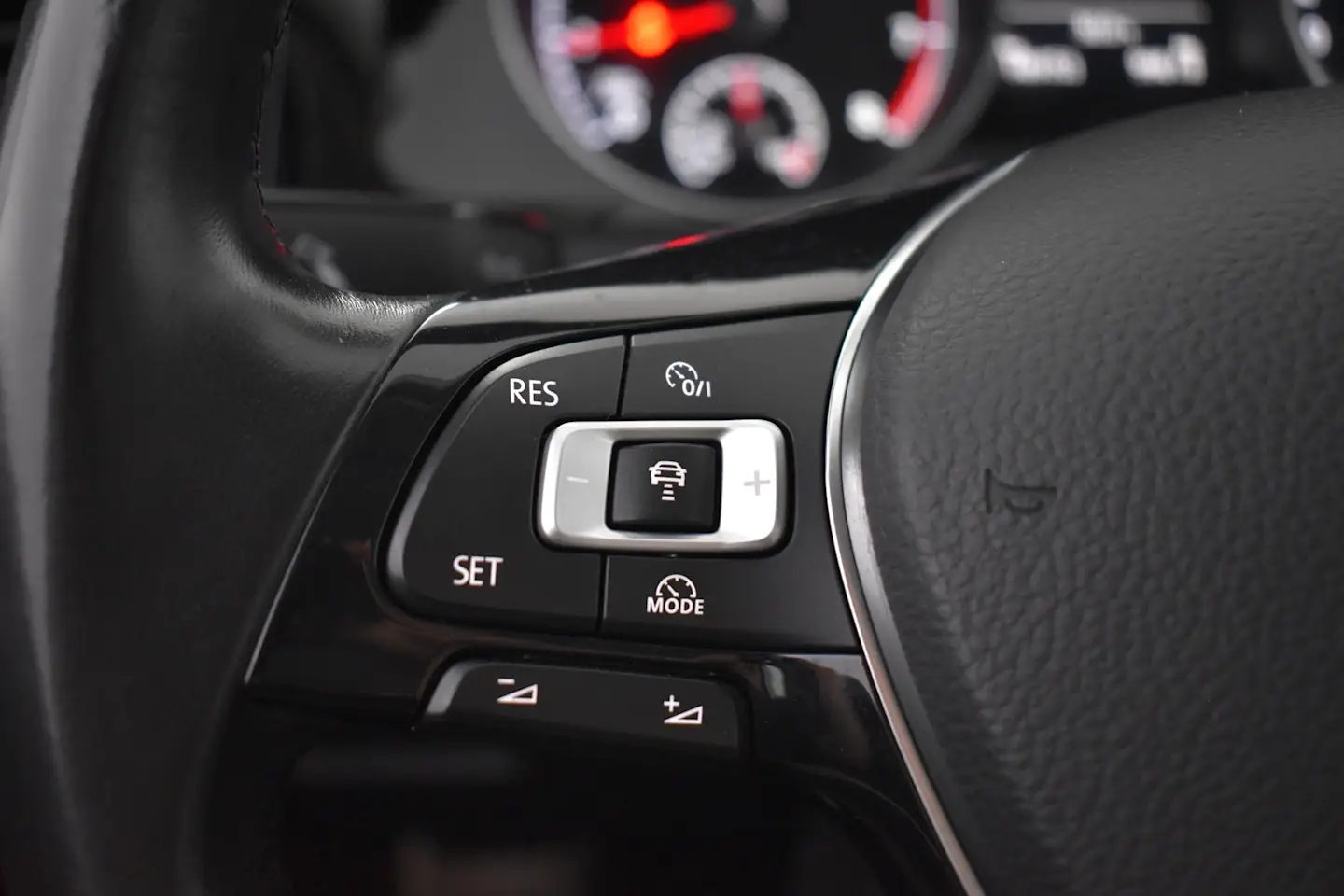 Car Image - c0tHbjd3hYmSorp4UzEDM