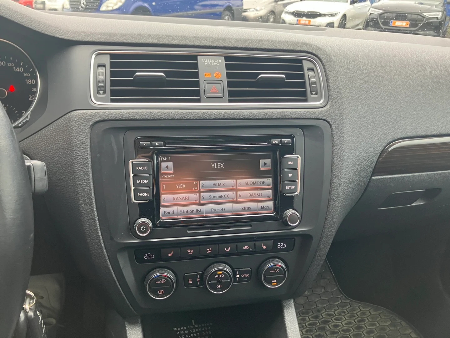 Car Image - 2od3WPM5BuW9l69aIXvPPF