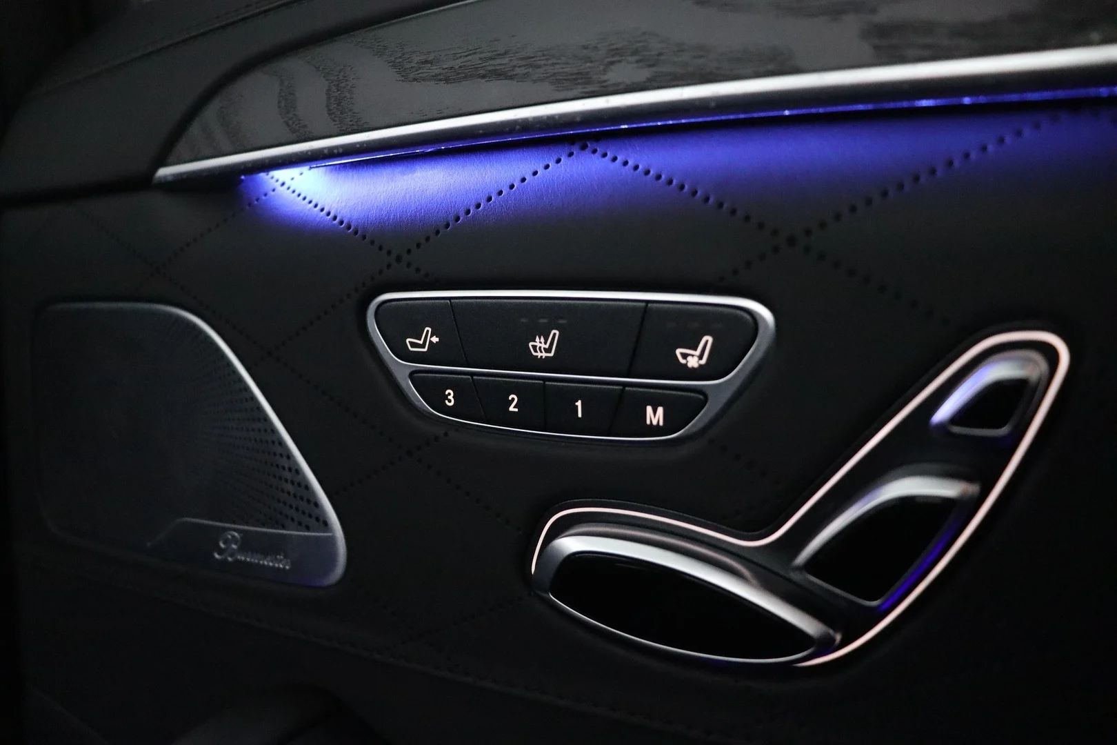 Car Image - 5ZtSy8WMqW77ZmZTo8I6K9