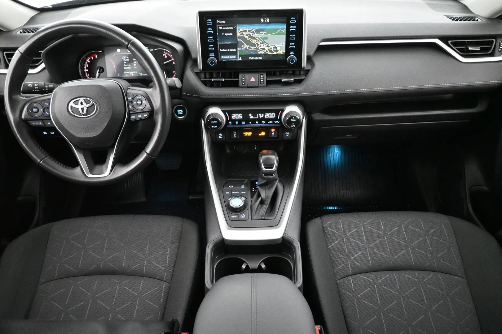Car Image - 61YEtNx5Mond0WUjTs8CzE