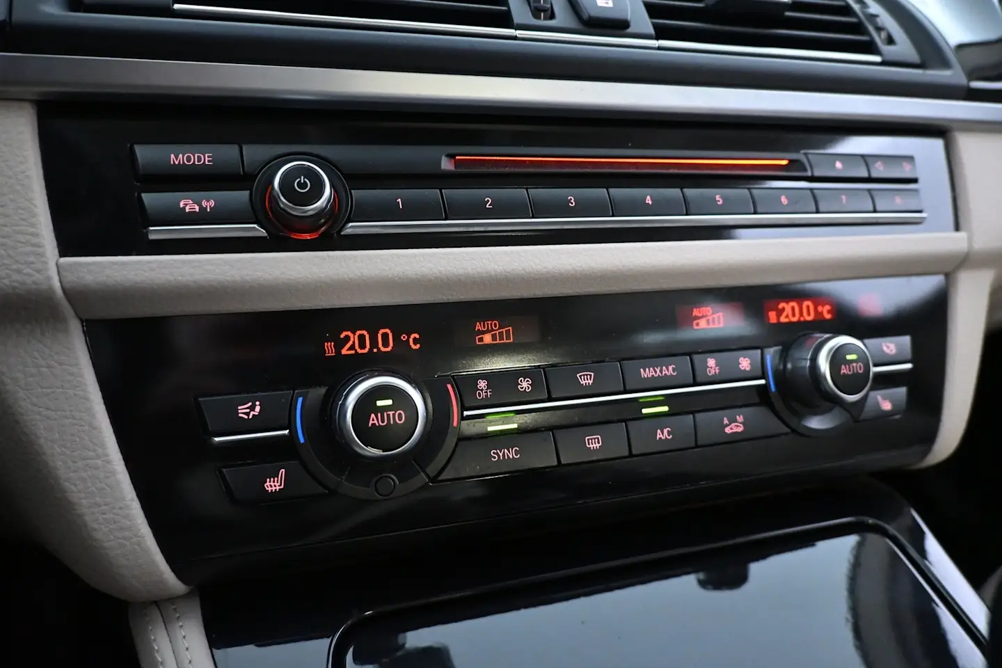 Car Image - 2pIdBi61X9WtlPhzg7fHk8