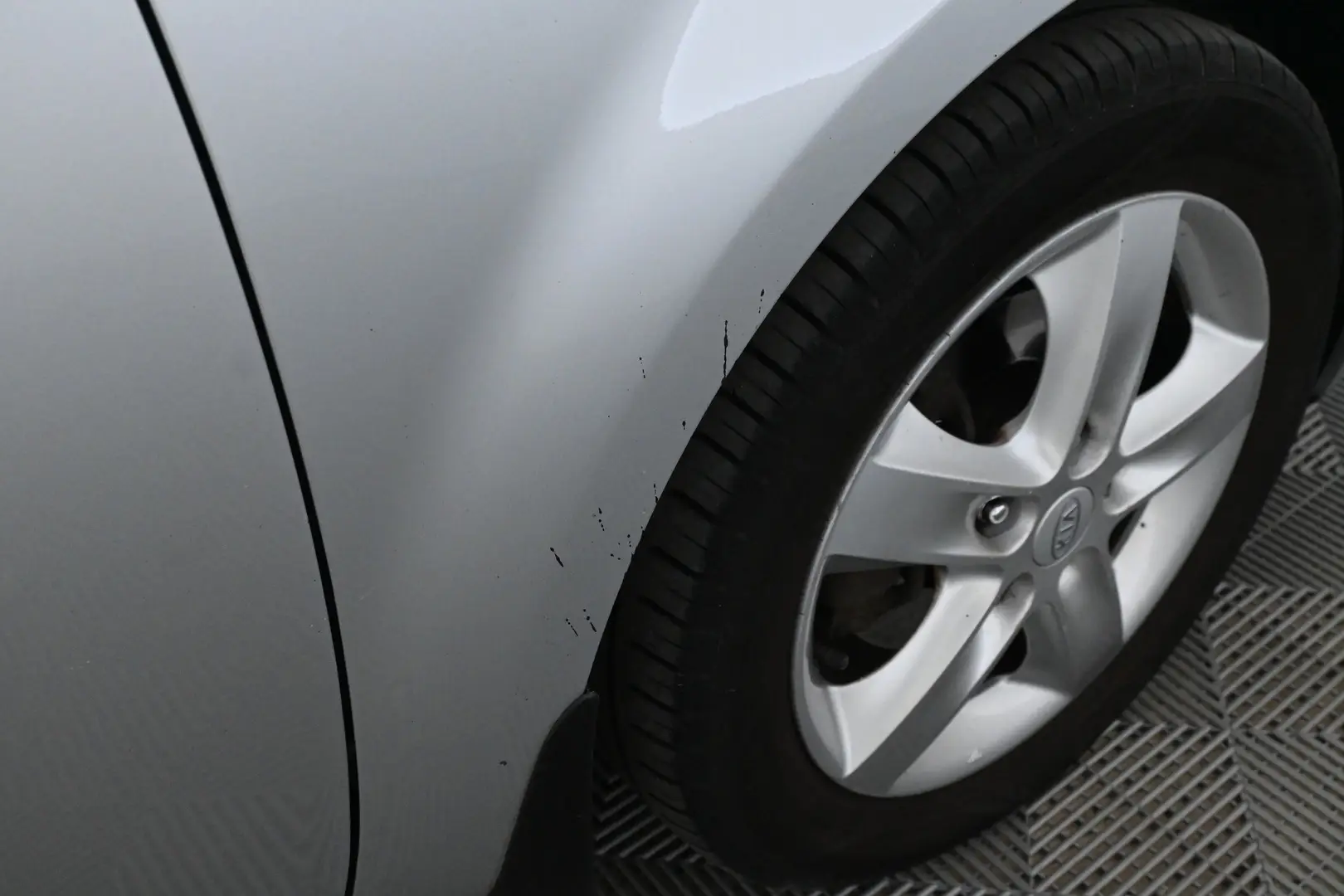 Car Image - 70qNlsmEdhqBML5Jngp5LE