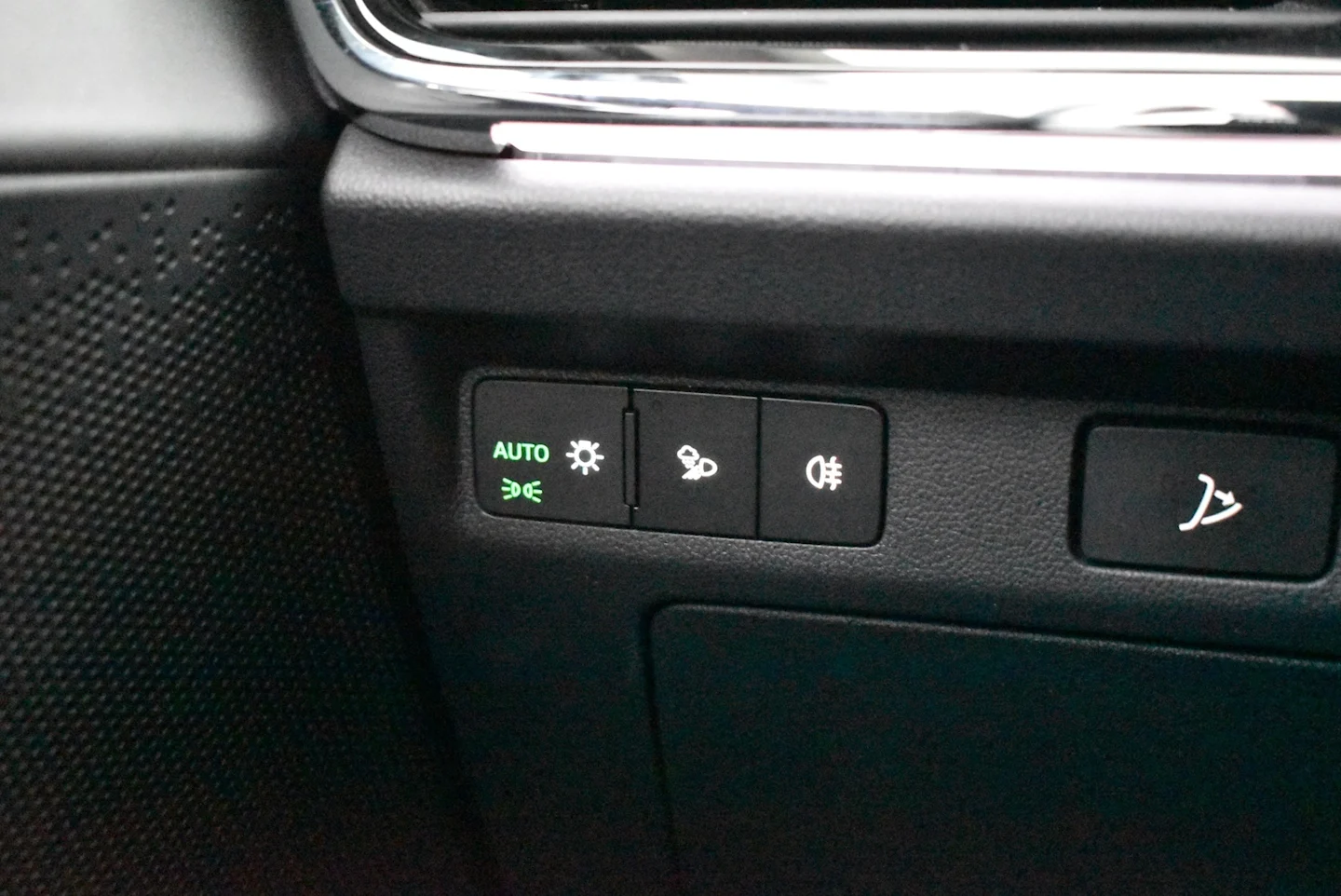 Car Image - 1qV3G6GdReKpuTUuW2txPB