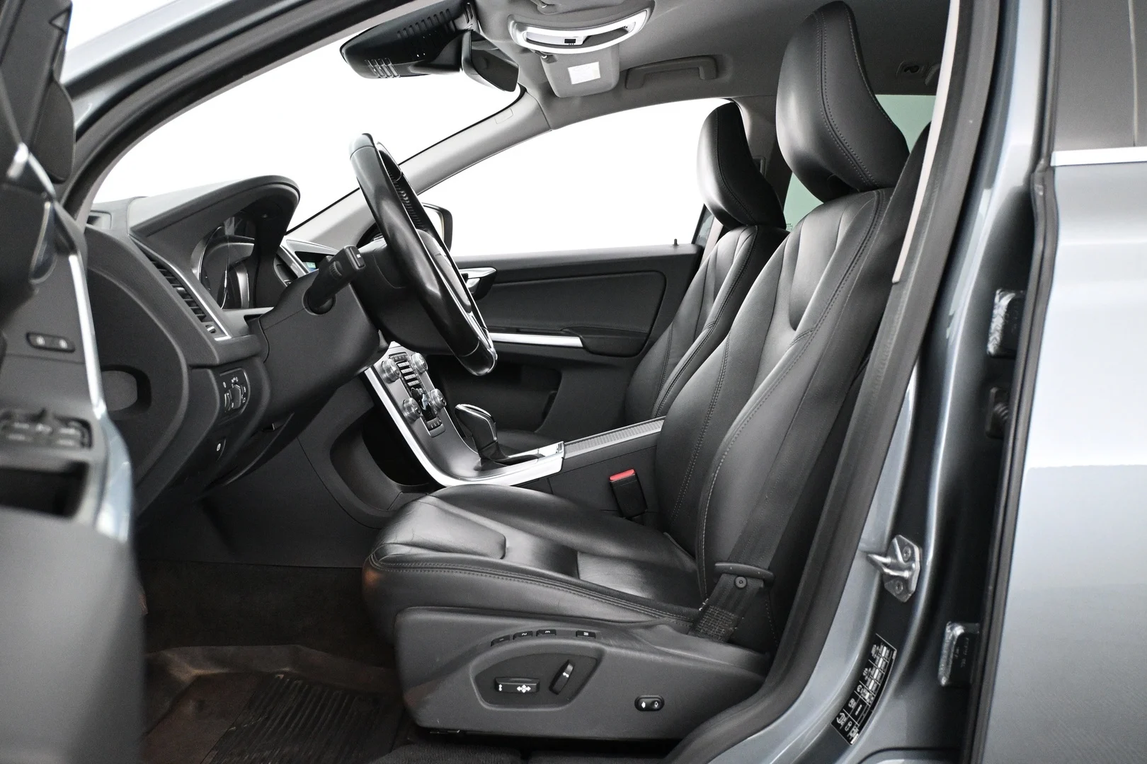 Car Image - 3uytBiyjFundjgfH4neJdh