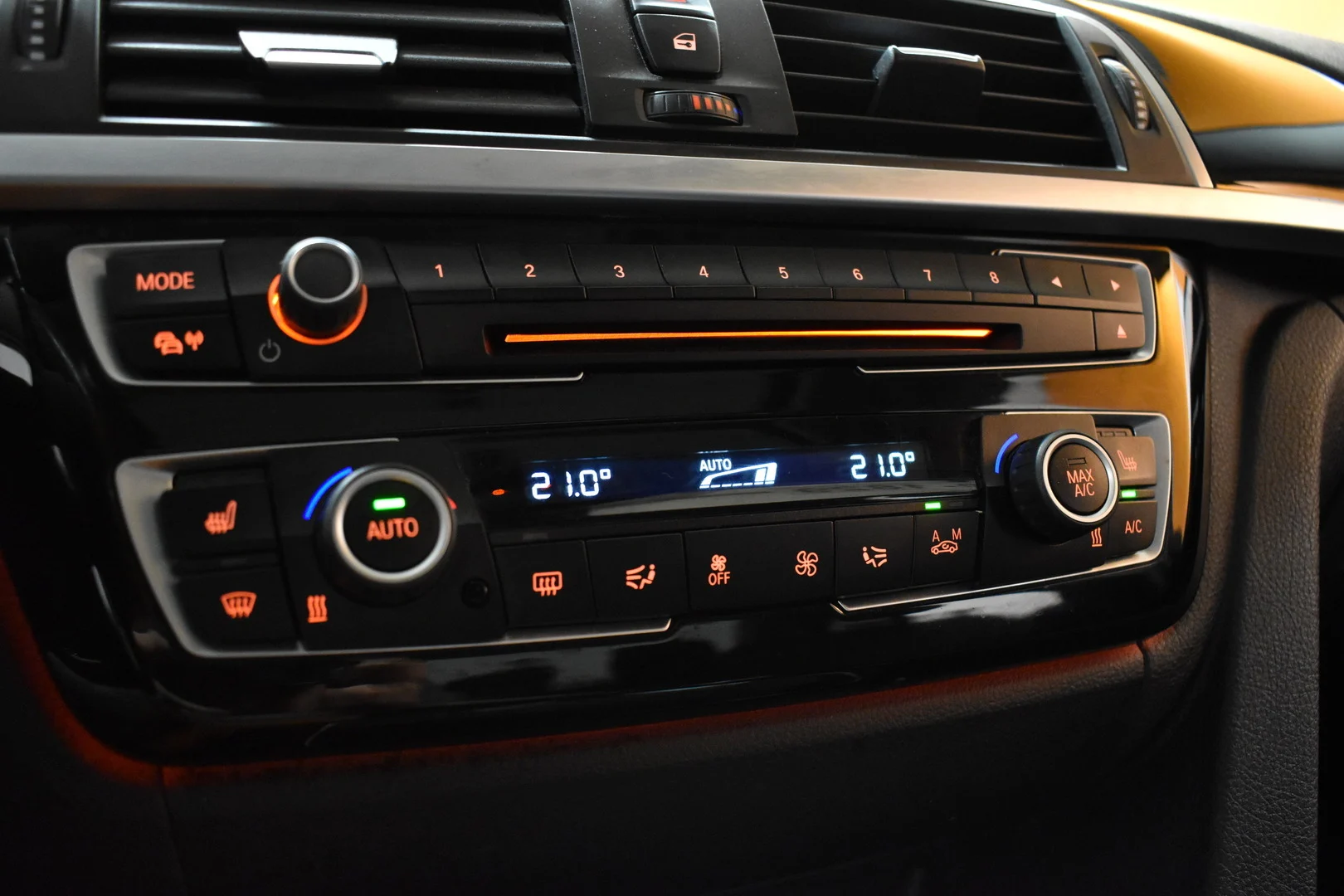 Car Image - 2RGd6c48pJ0PDFExILfpJo