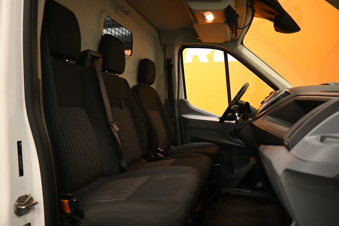 Car Image - ez20SG7BNICsUYl5VtD8I