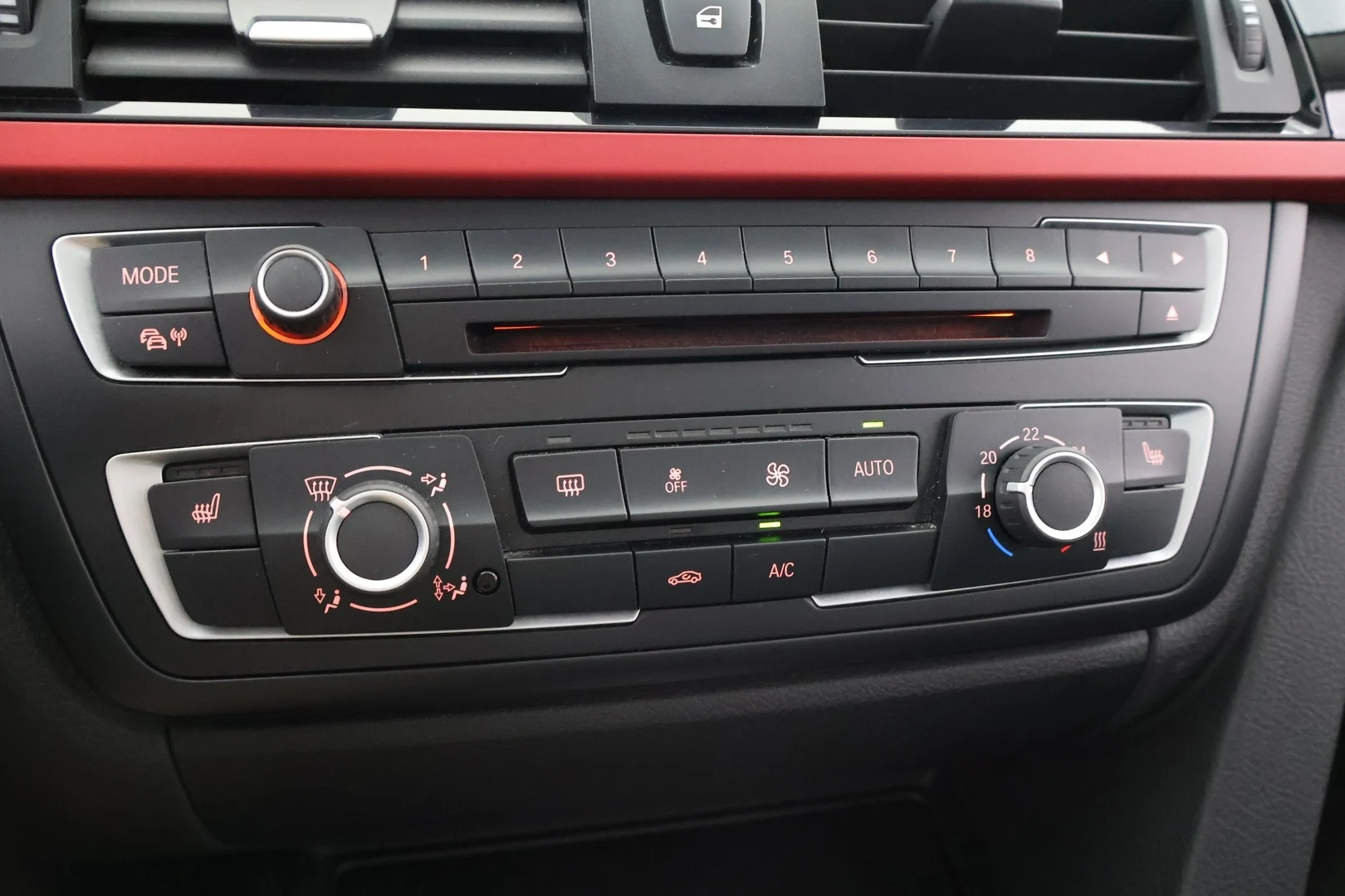 Car Image - 1HIKOyVJ6Pa25Wy346zCLV