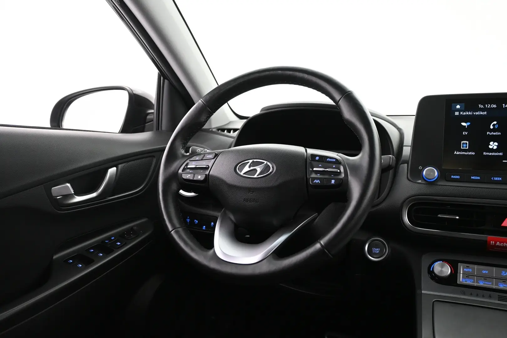 Car Image - 1UTOcpDiYh6tj4aAtmx4AG