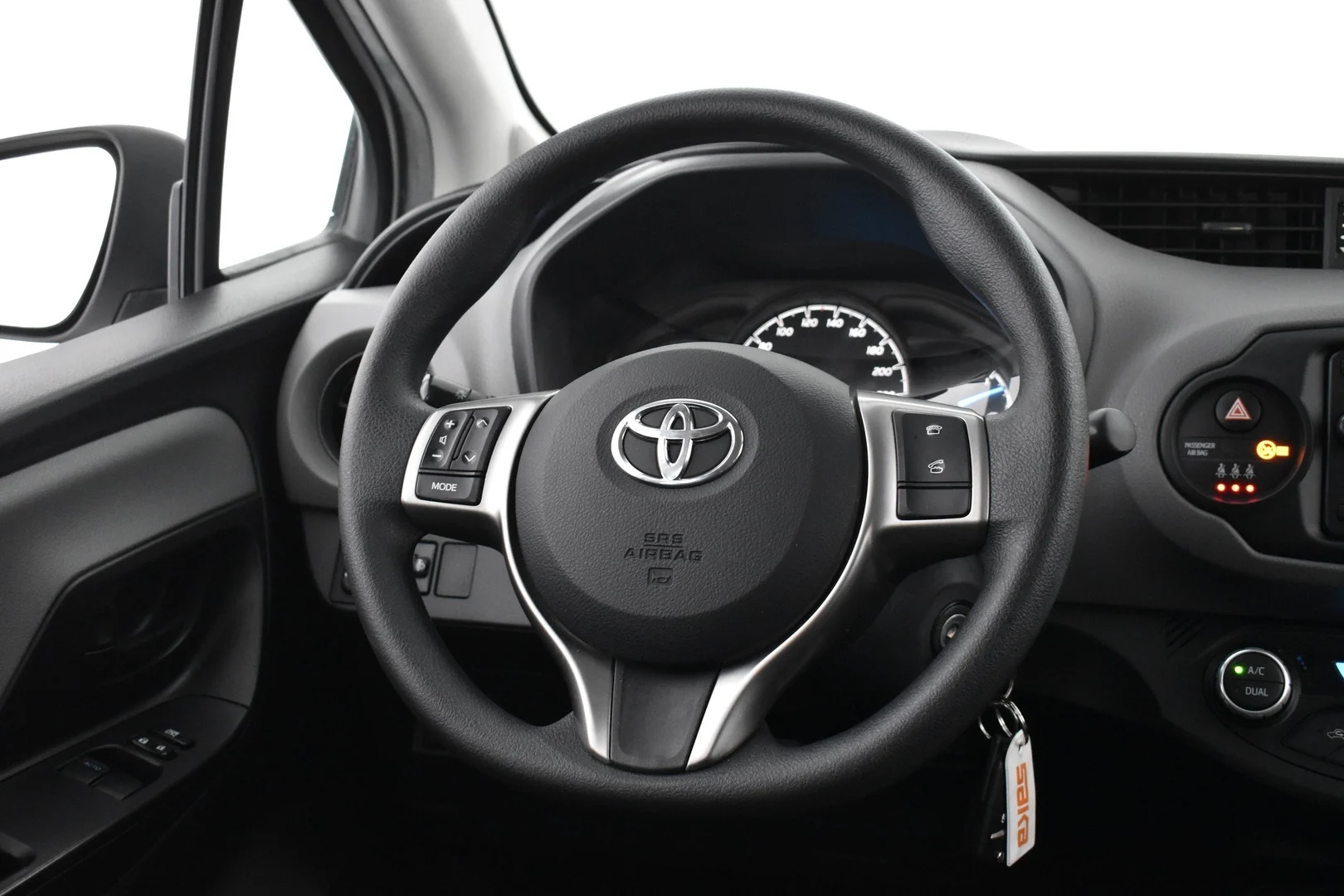 Car Image - 2N0WKhQLqdgwEWc5xE3AK6