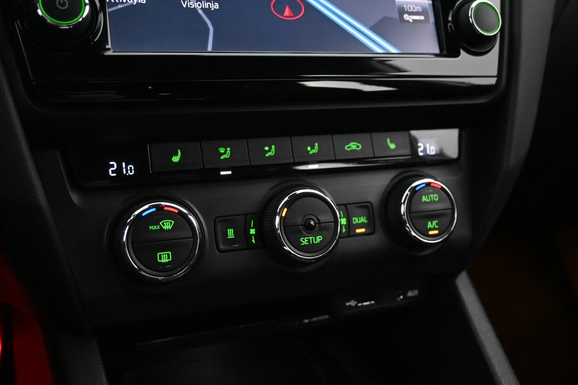Car Image - 5iLkLB9NDhx3o2EfdumDFg