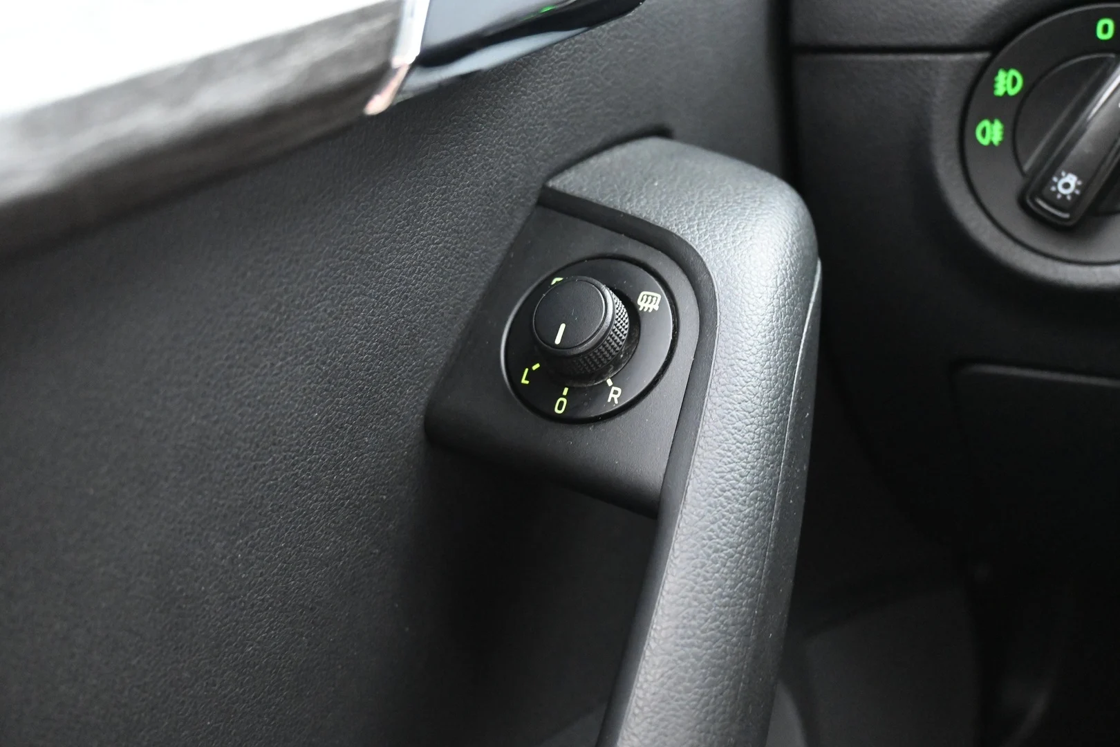 Car Image - 72YtNw0L6Q02AhpjgOzRr6