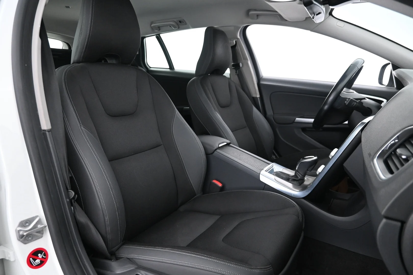 Car Image - 1YYrTYKqRp4uq7Yr5WYnQd
