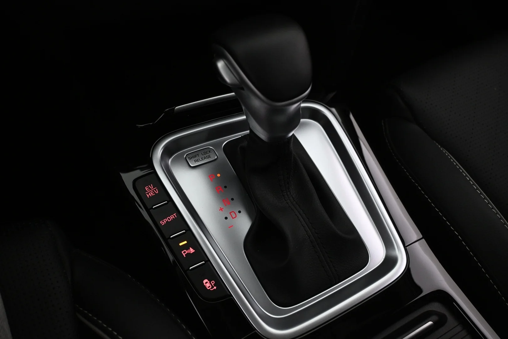Car Image - 4Q4CrPKlycAp5S9DFT2bzS
