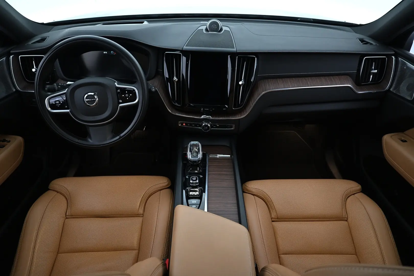 Car Image - 5M6PURsutSWbg7KwL09jTa