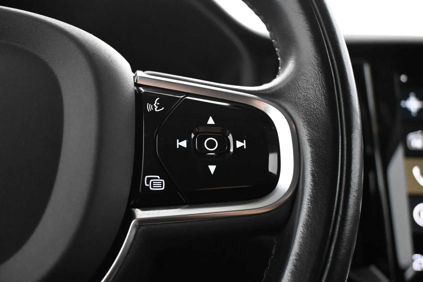 Car Image - 2HkldusL9Ai0YR1IEvx1kN