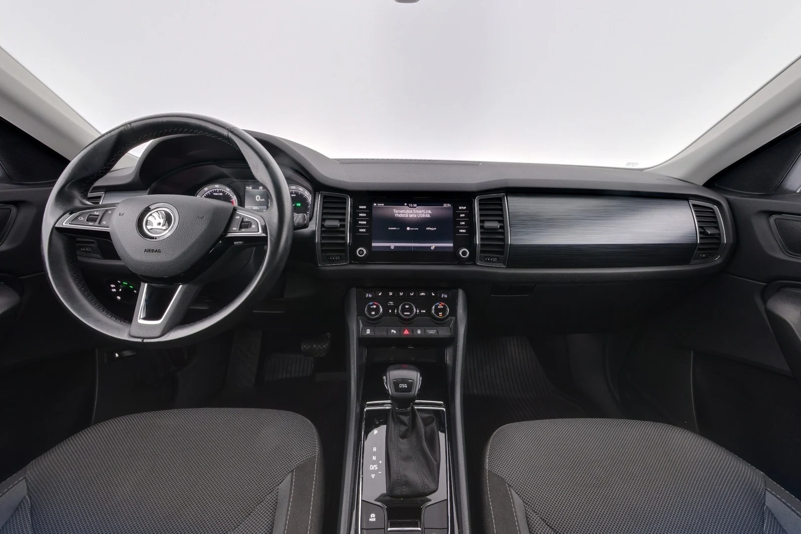 Car Image - 5DtuxscPTD3RSYUuevn1hH