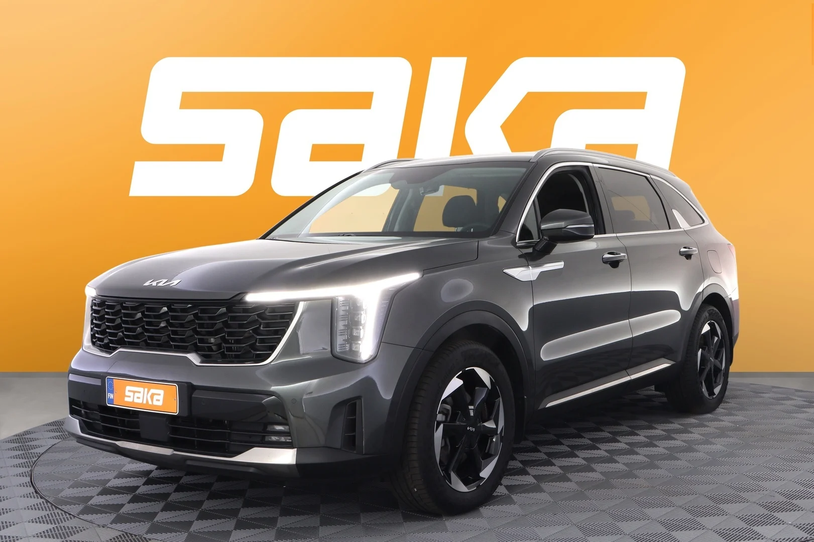 Car Image - 4Z916uJqHwGevyI16T8tfm