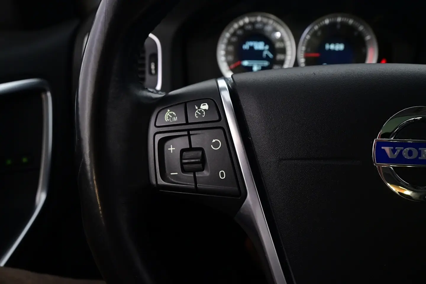 Car Image - 1H55PxkJiOo2zJN0CHLXNA