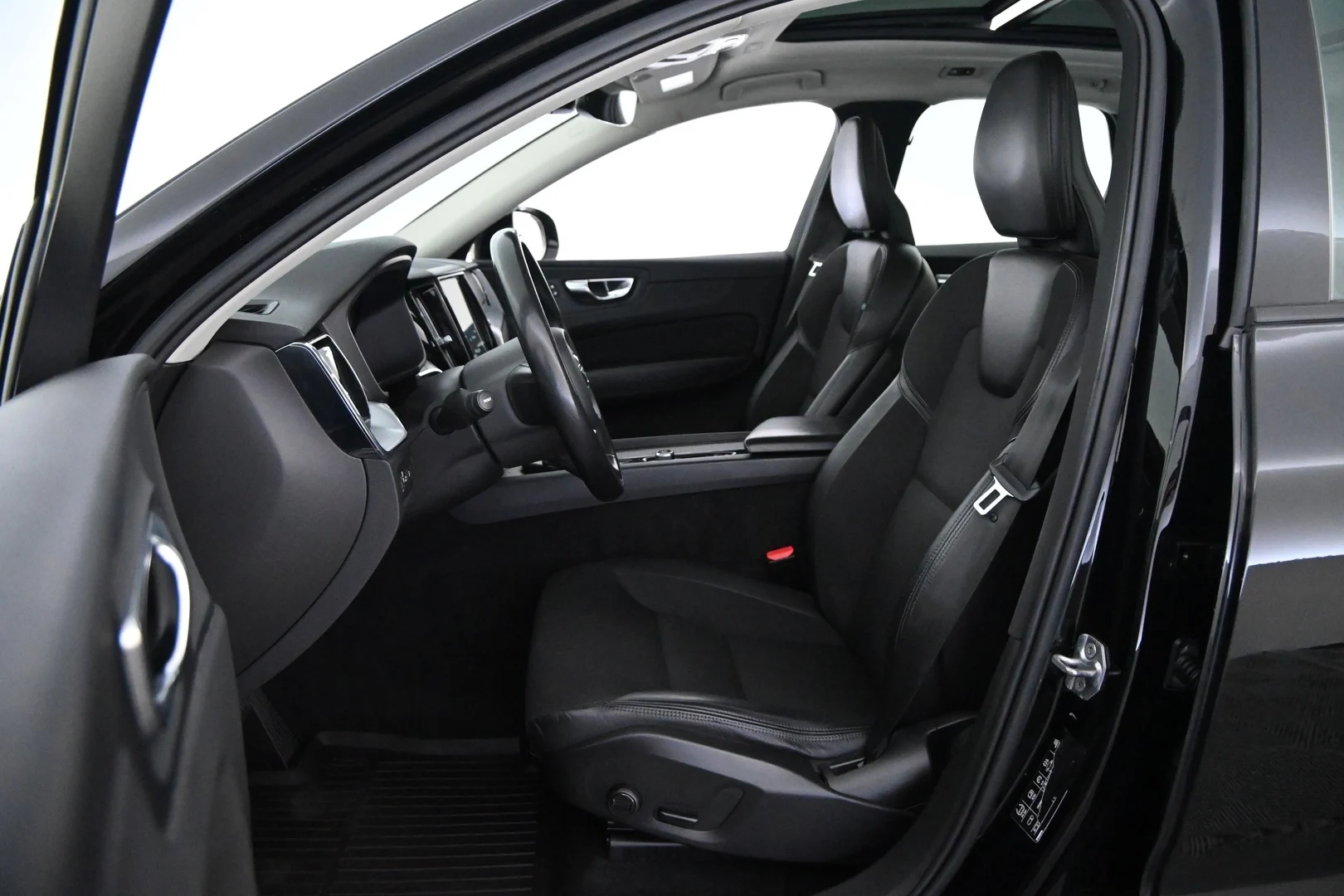 Car Image - 8Uq5UpF6b0Hrb57Fixt3t