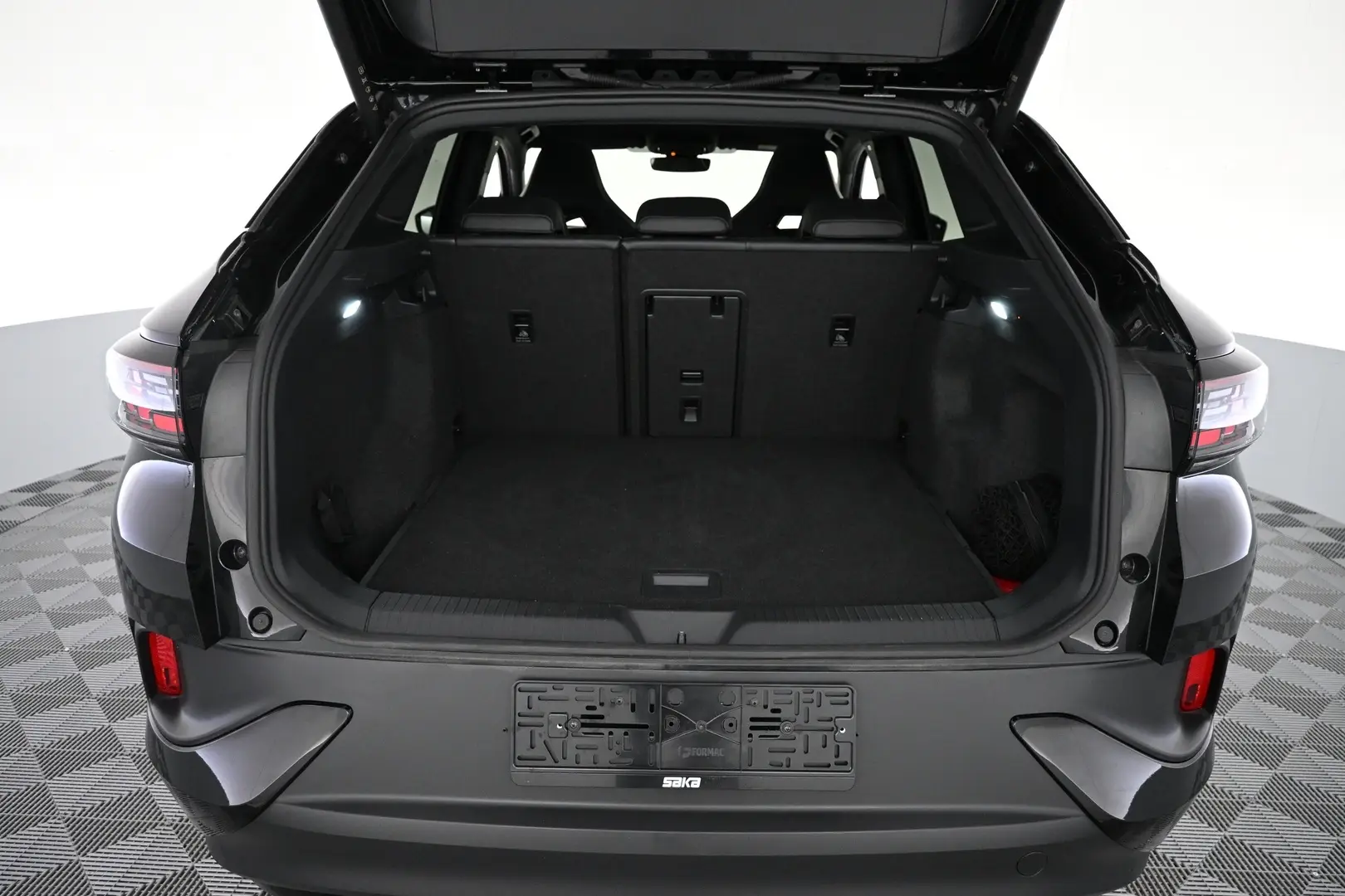 Car Image - 3dxtGtOUuGTIPCRsegGeeA