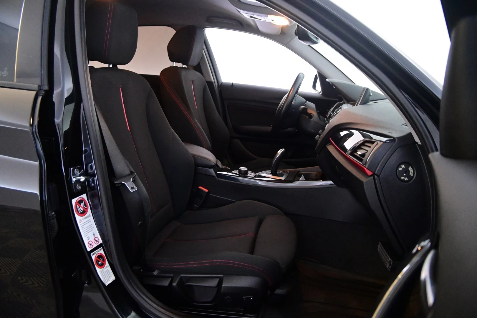 Car Image - 7ynbXUQMvYThZWwexxDsEp