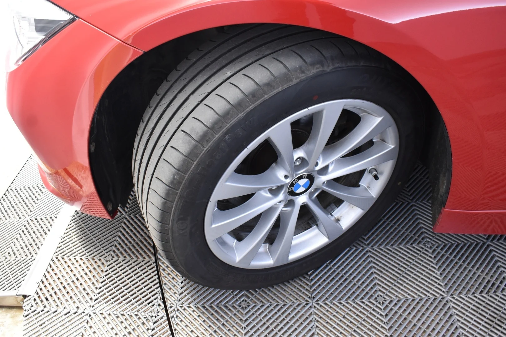 Car Image - 27XoI8AhlLdPSUOsX54UK5