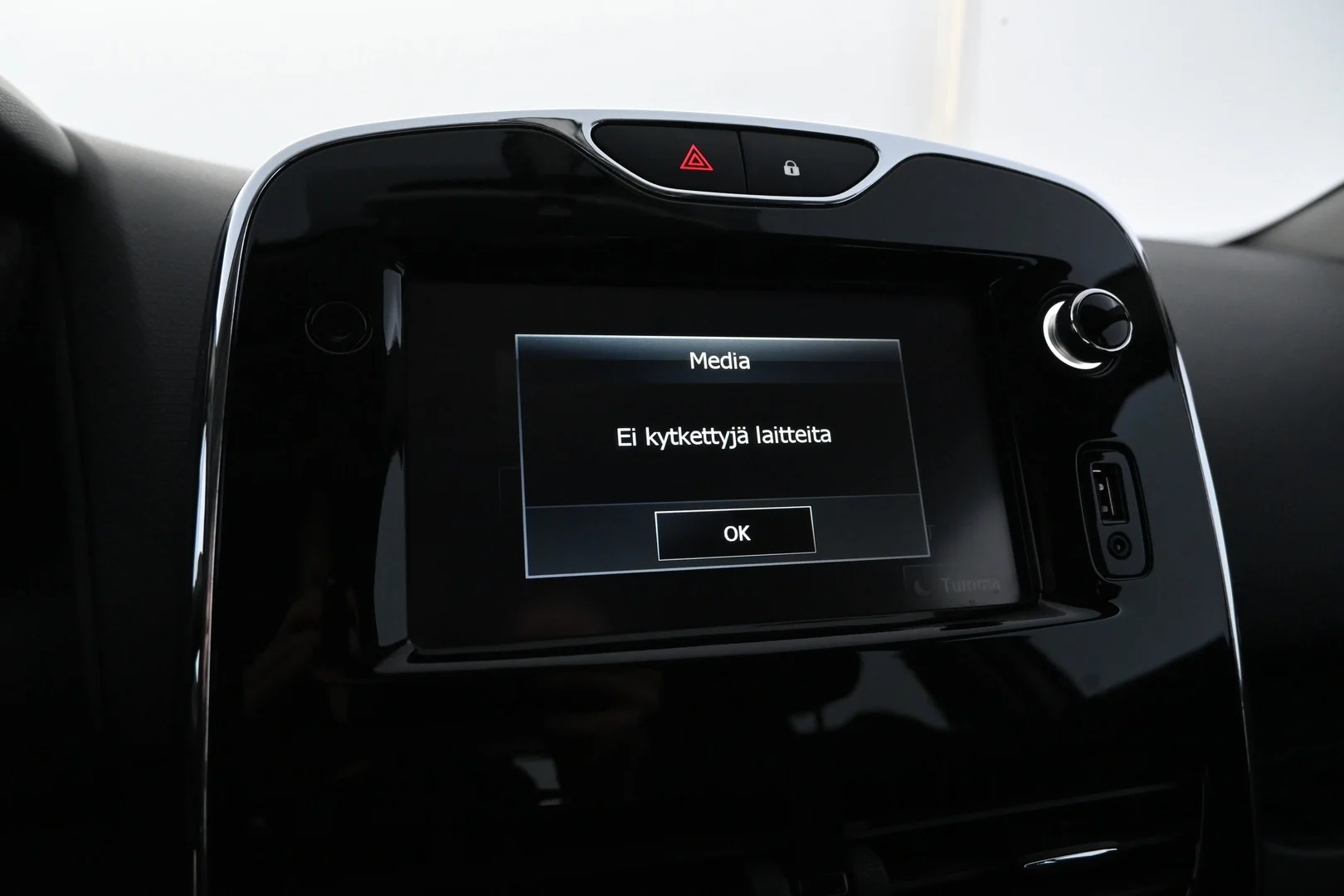 Car Image - 2zEkjIQlMg8DAaJ3yujNyO