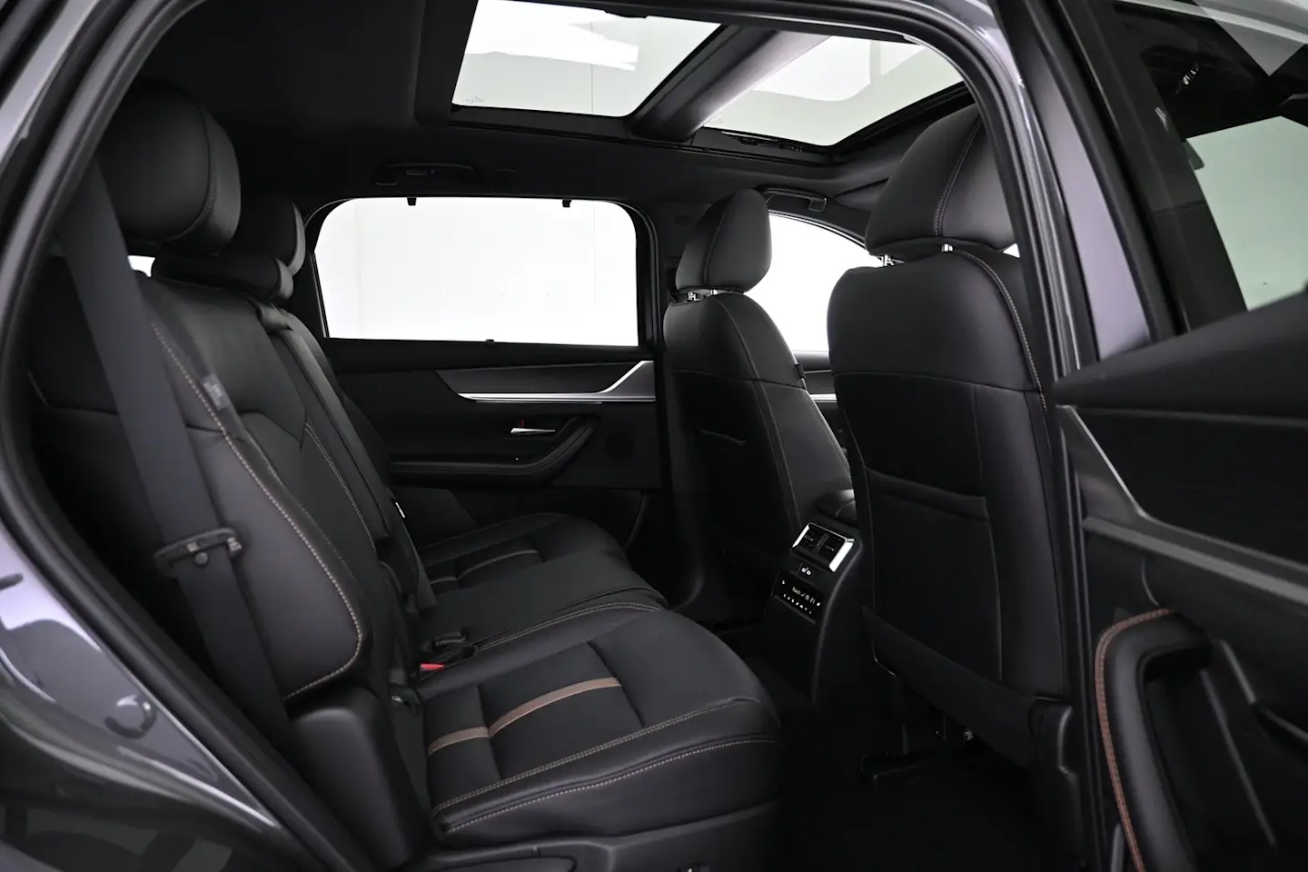Car Image - 0fVgC0oQNRp7Ip26AMhak