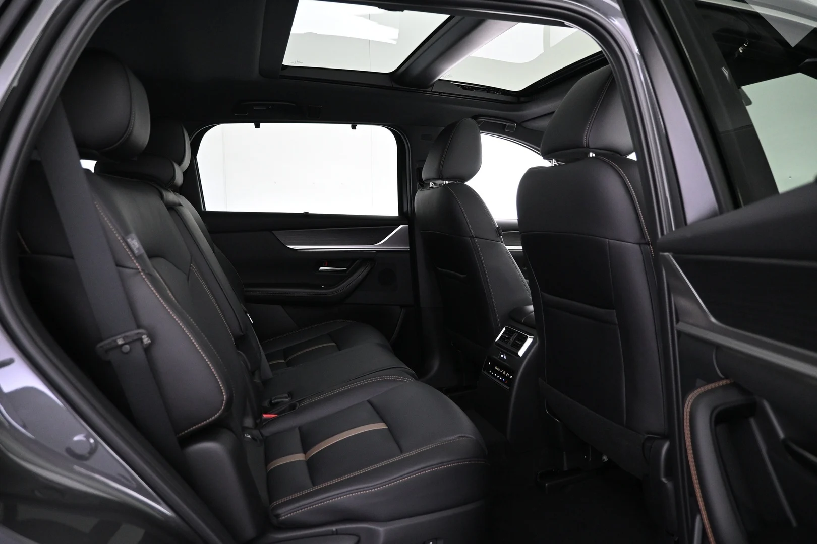 Car Image - 0fVgC0oQNRp7Ip26AMhak