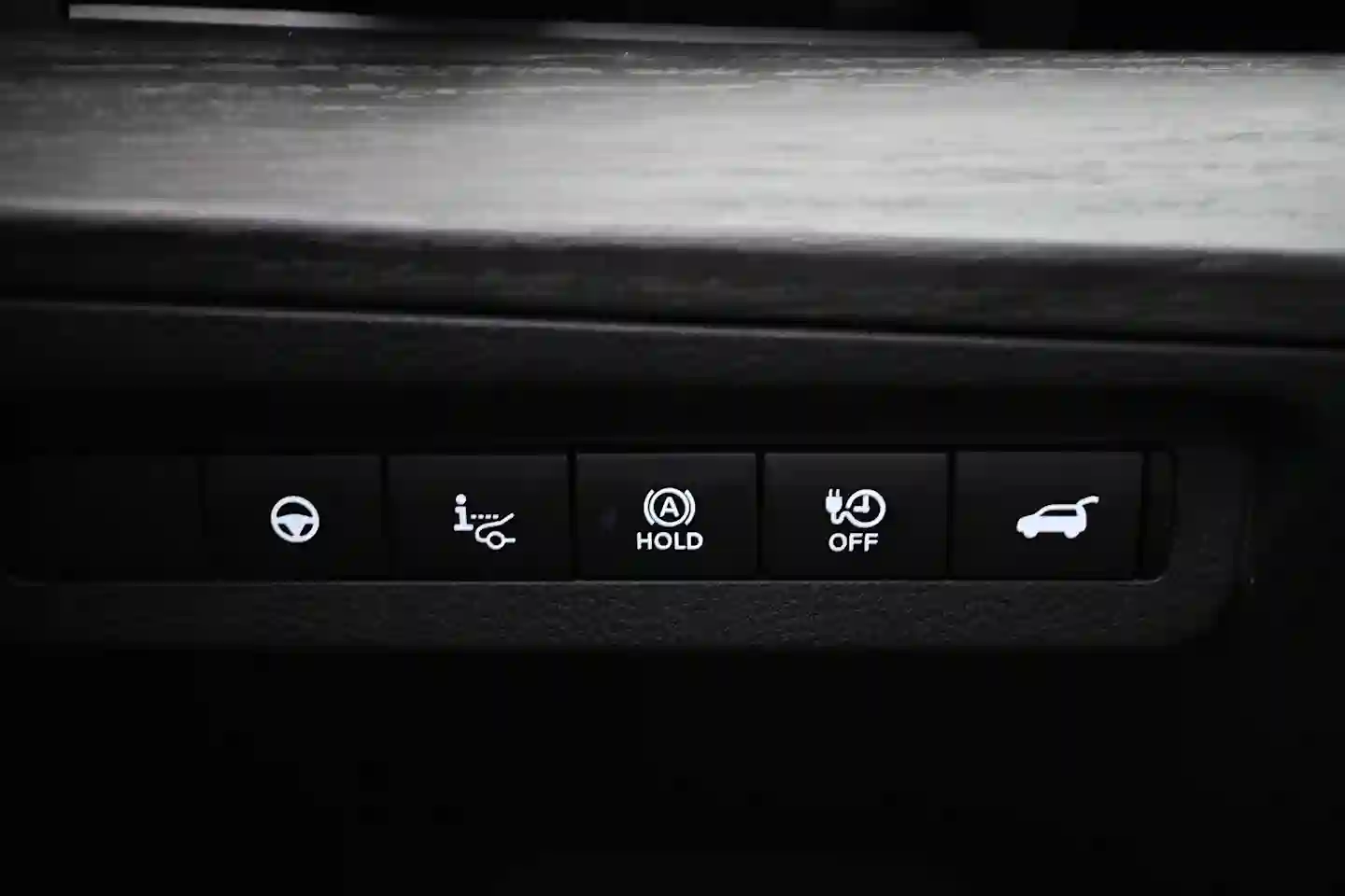 Car Image - 7bqWYPHWEIvtf5RTE0PxXd