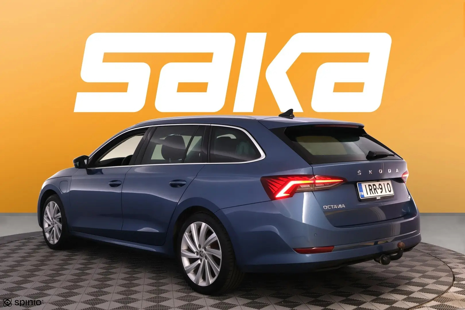 Car Image - 2RtFu7saWiXfKX4kXyRE1q