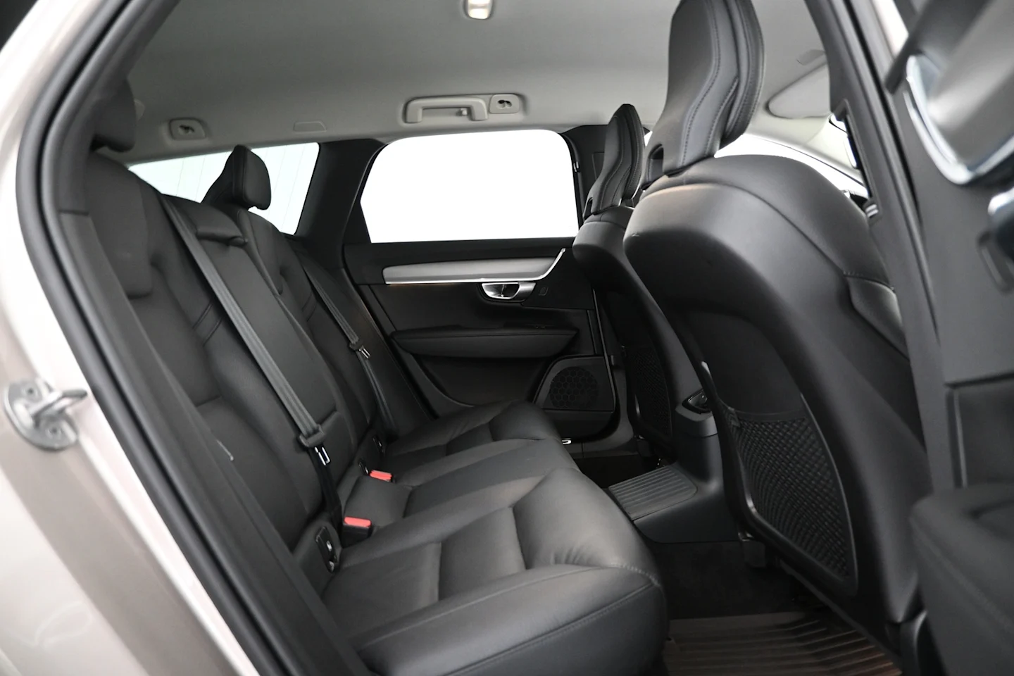 Car Image - 7naXsWQKsNkuDRiMzupdGl