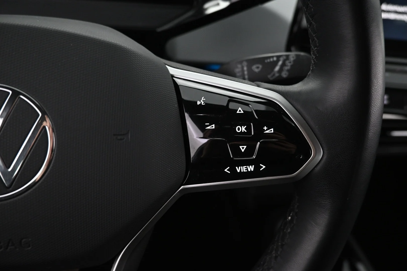 Car Image - W7DVrLAslKIgjQhrAYmEP