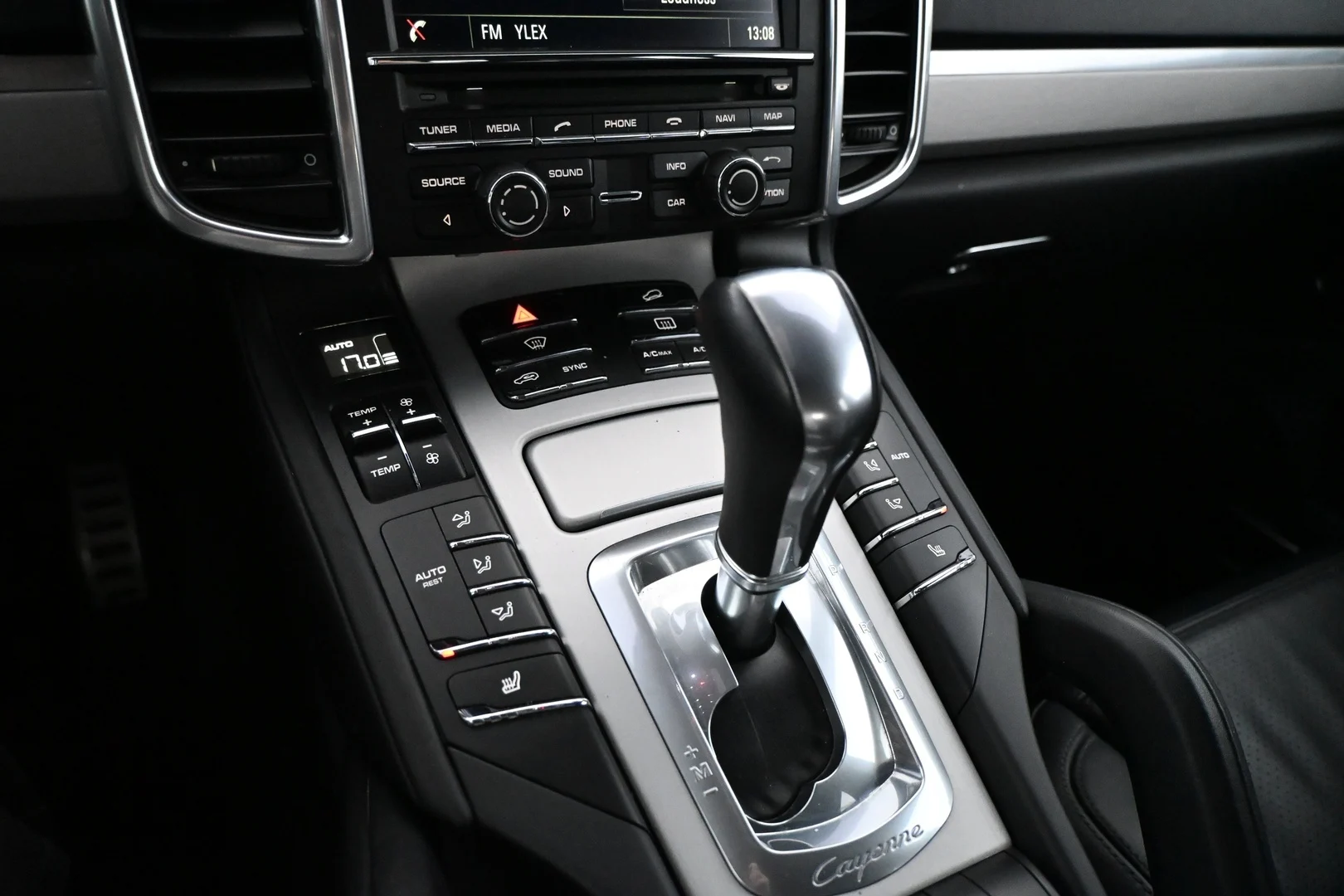 Car Image - 7lpXXJXI2DpMWFMJr6p9XP