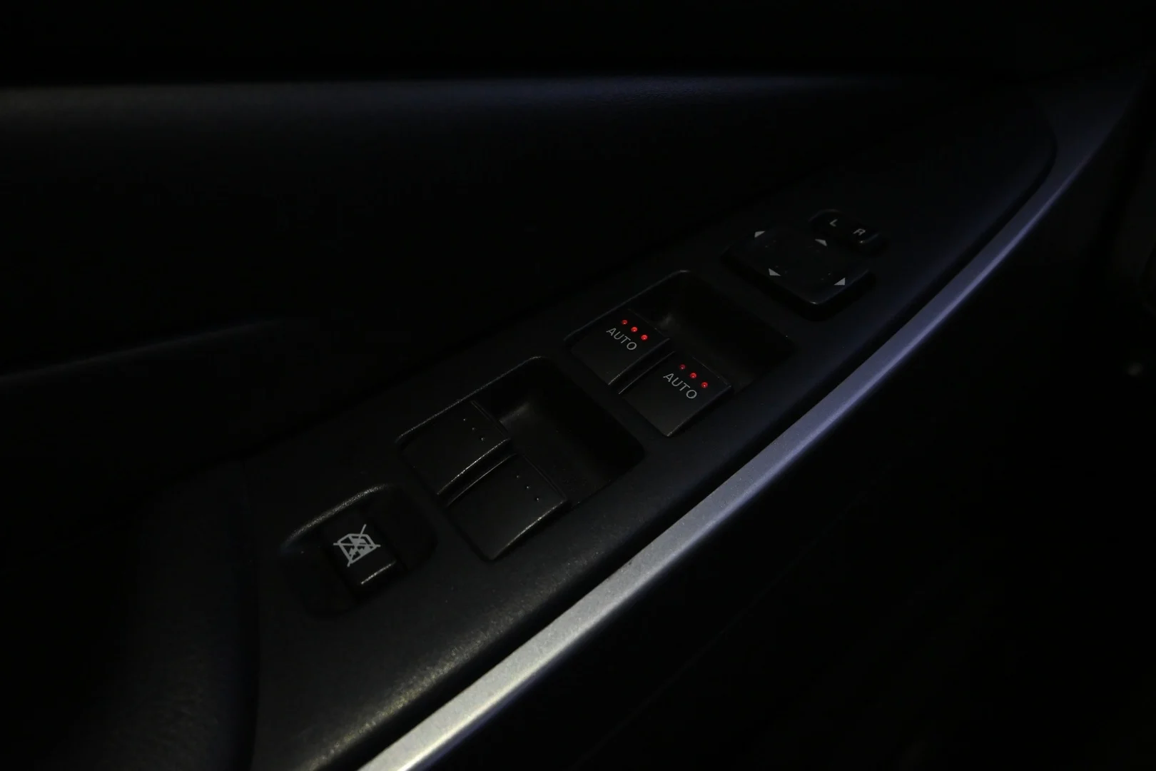 Car Image - 5nHcS0GhVMvhLlMFAPI1VO