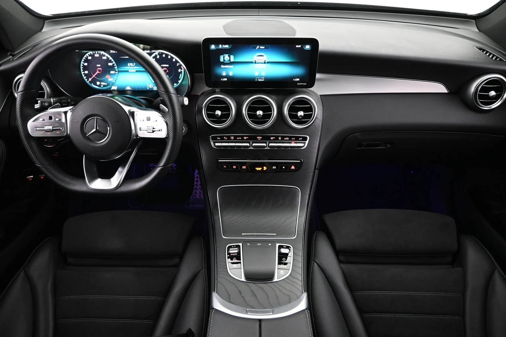 Car Image - 2uKYOb1PA8VtI5IYQP1jbz