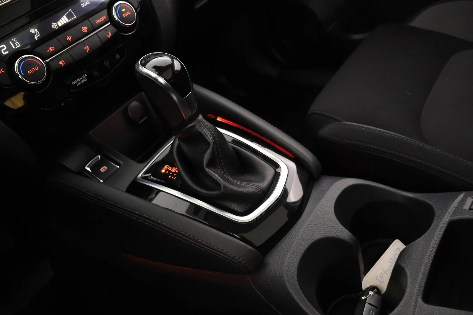 Car Image - 5zLuPVSlBCkhB8VDEGa2Az