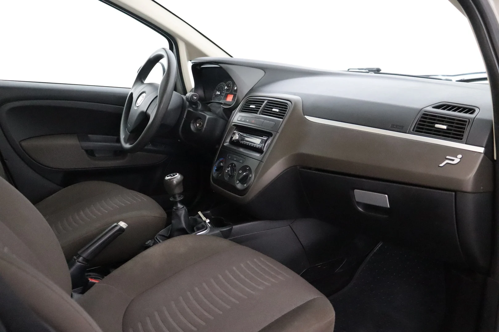 Car Image - 4Xg7SveL33jnlGKe0foV1s