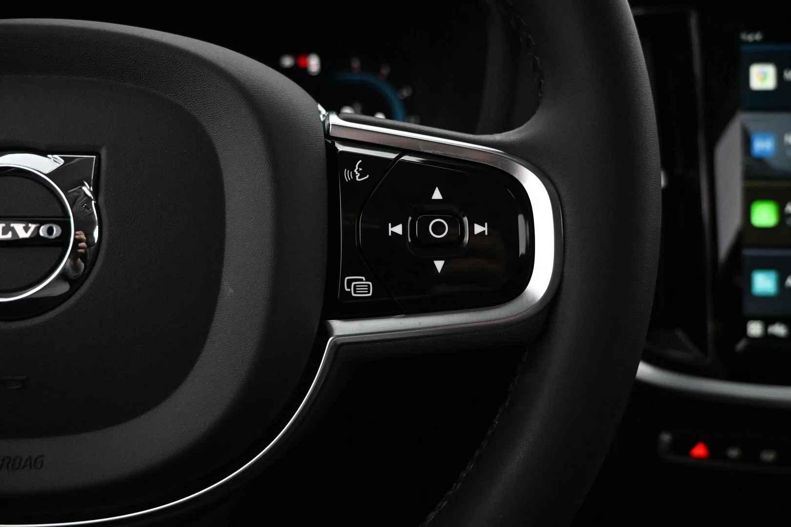 Car Image - 2KHXKG86YLICVrWQTo1RHF