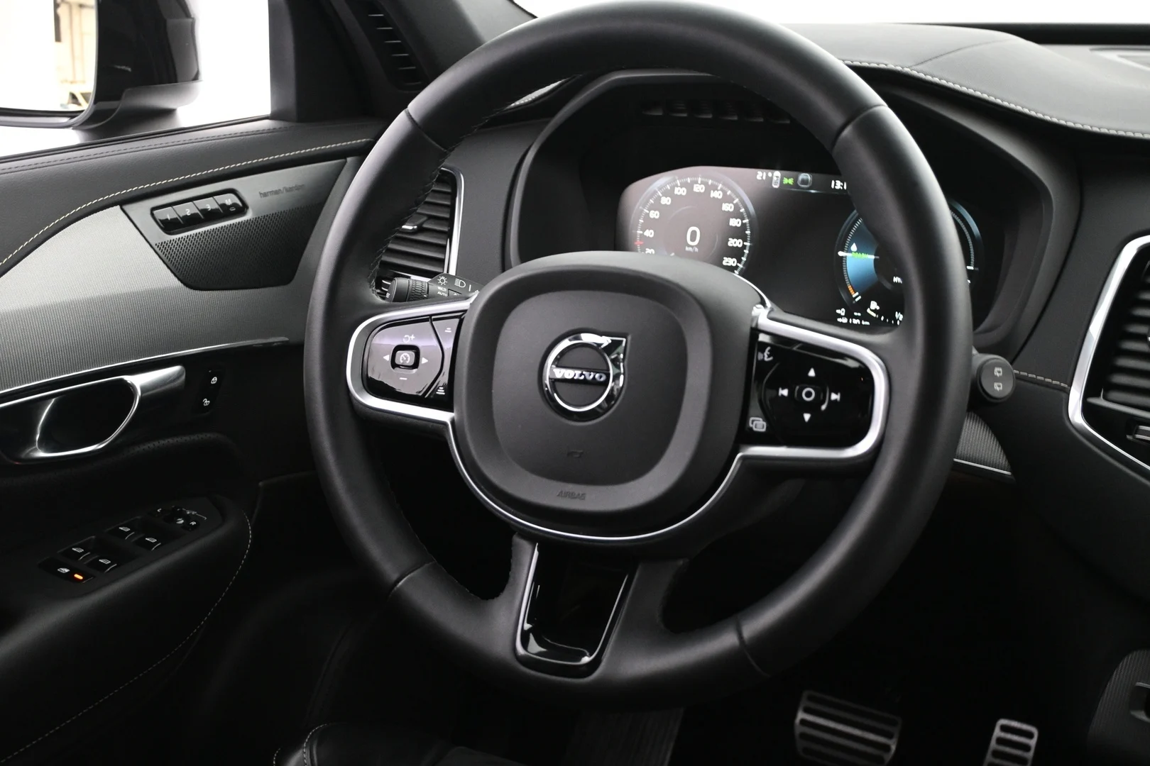Car Image - 5c9a8JmPbHcSzeBKRRO1qt