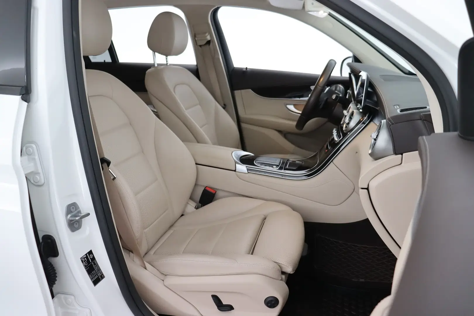 Car Image - NLEIFrGHo2n7PcnhTWNGn