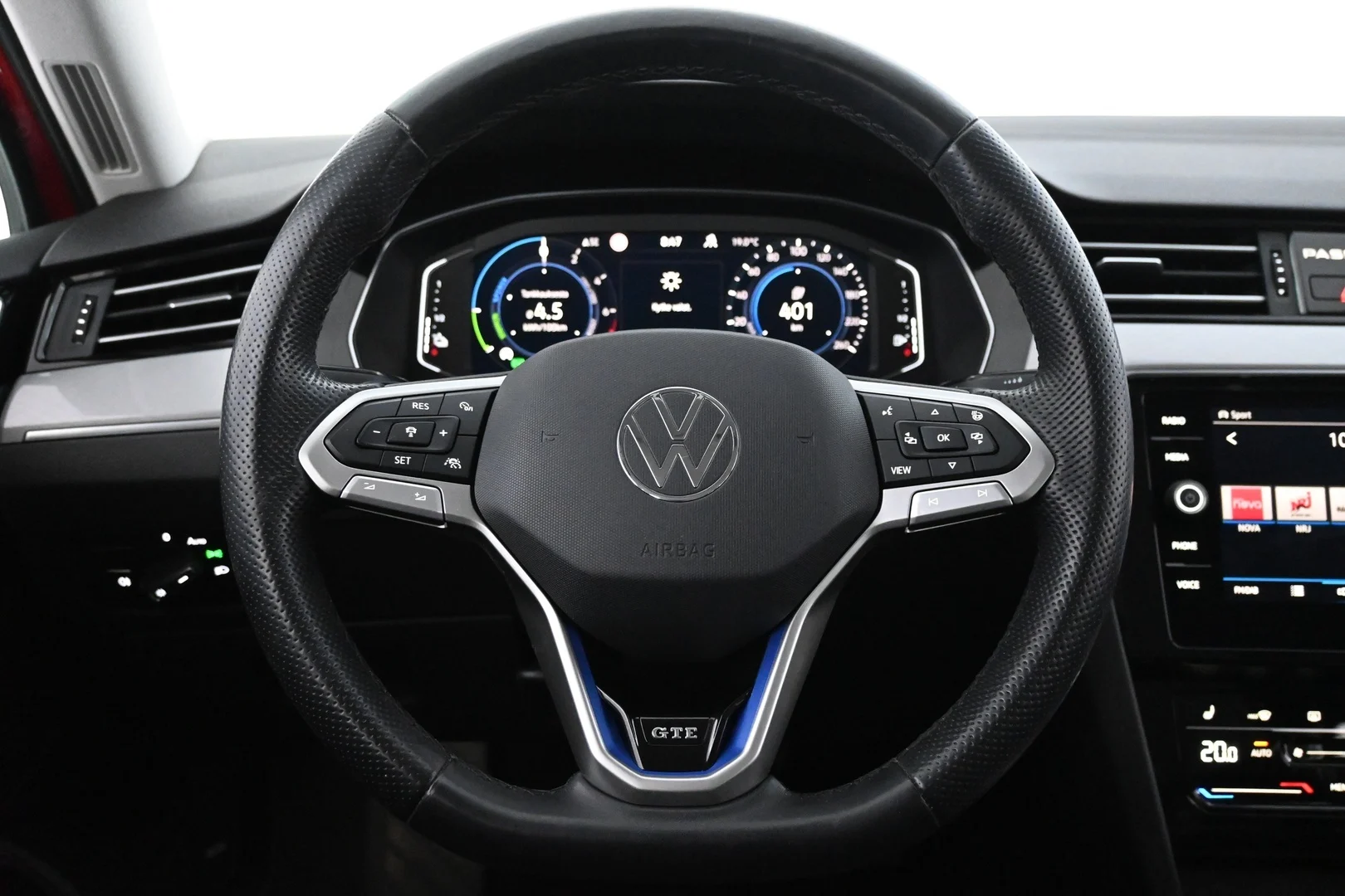 Car Image - 4hFCgmGpJ2AMhU88ymQ69w